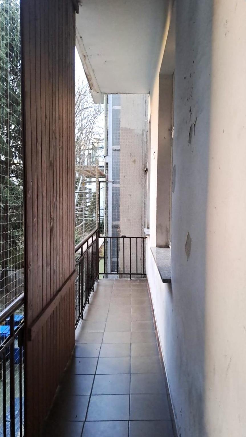Collosal 6 Bedroom Slowackiego Avenue Apartment Krakow